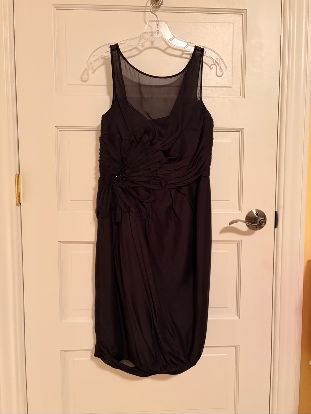 Carmen Marc Valvo Black midi dress